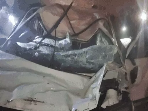बिजनौर में मंगलवार देर रात हादसा, रेलिंग तोड़ 30 फीट नीचे नदी में गिरी कार, 4 दोस्तों की दर्दनाक मौत