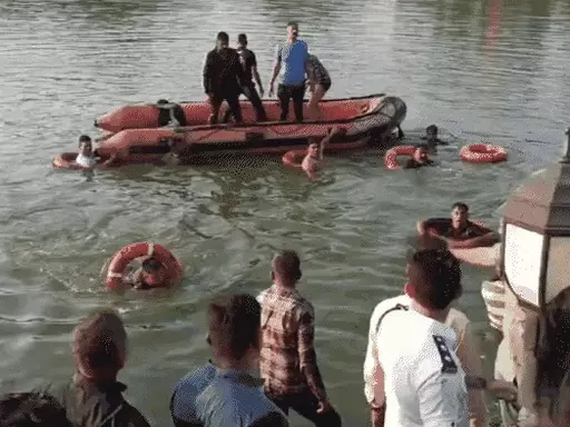 Vadodara Boat Accident 