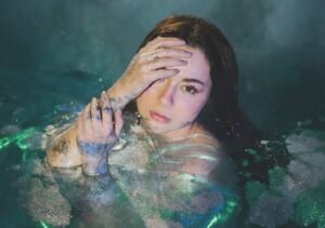 Hania Aamir Photoshoot