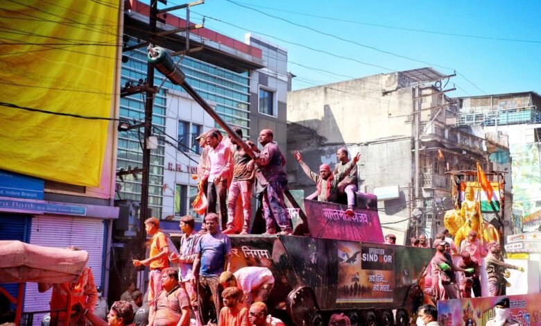 रंगपंचमी गेर 2026 इंदौर राजवाड़ा उत्सव