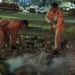 Indore Fire News: Robot Chauraha Ke Paas Khule Maidan Mein Lagi Aag Par Kabu