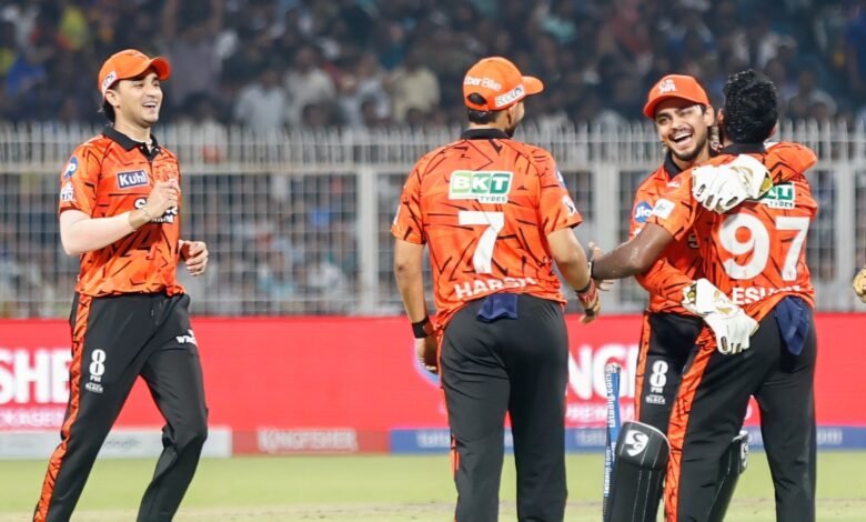 KKR vs SRH Match Highlights में कोलकाता को 65 रन से हार मिली। ग्रीन और रघुवंशी के रनआउट मैच का बड़ा टर्निंग पॉइंट बने।