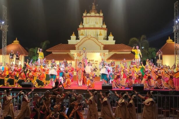 Folk artists performing during Malwa Utsav in Indore