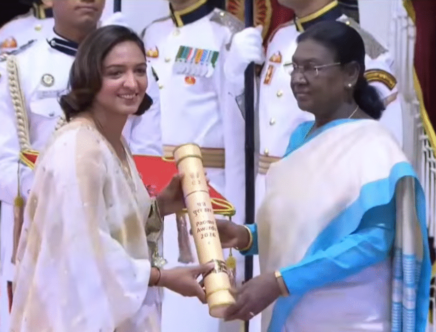 Harmanpreet Kaur Padma Shri 2026: President Droupadi Murmu ने Rashtrapati Bhavan में किया सम्मानित