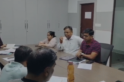 Indore Water Crisis Update: Collector Shivam Verma ने MR-9 Water Tank का किया निरीक्षण