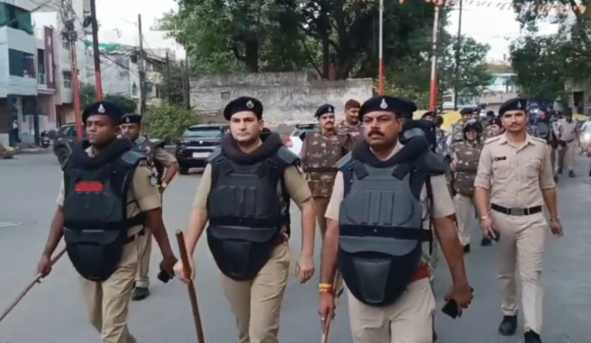 Indore Eid Security Alert: Sadar Bazar और Malharganj में Police का Flag March