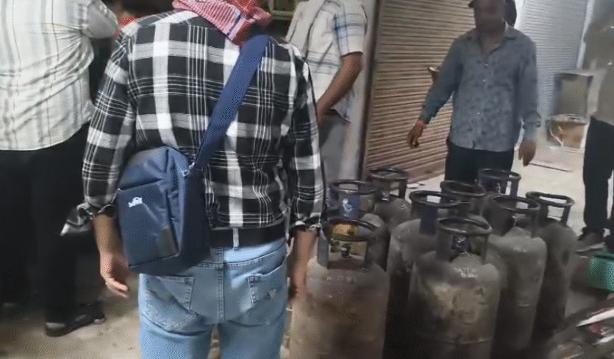 Indore Commercial Gas Cylinder Seizure