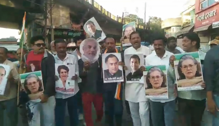 Indore Gas Cylinder Protest में कांग्रेस ने बढ़ती कीमतों के खिलाफ अनोखा प्रदर्शन किया