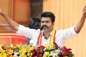 Vijay Supporters Protest Outside Raj Bhavan