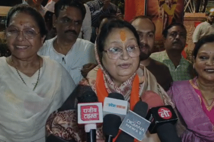 Bhojshala Verdict Celebration Indore at Mhow Naka Chowk with supporters and fireworks