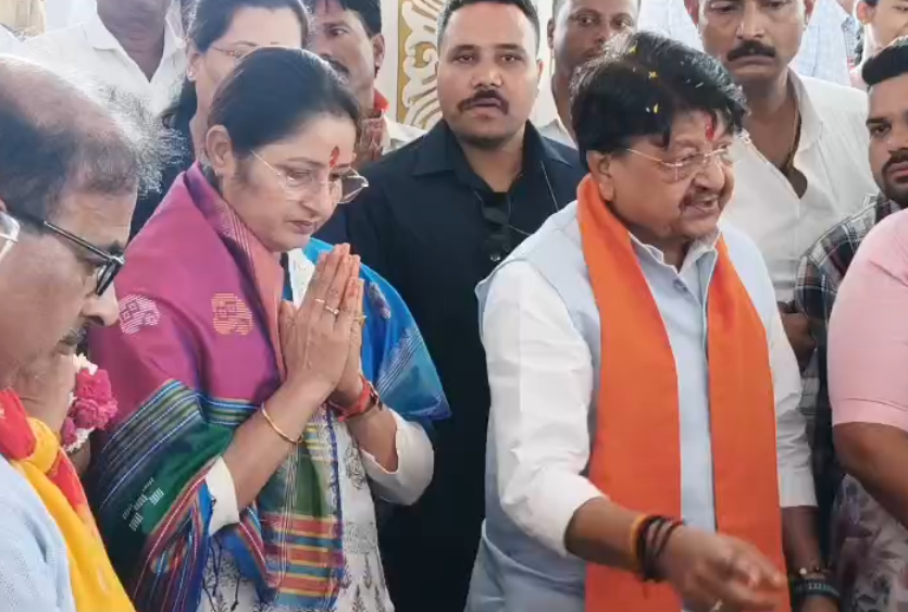 Annapurna Devi speaking on women empowerment during Indore visit
