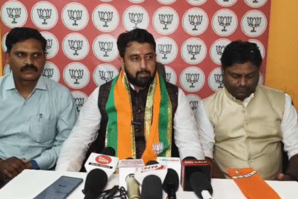 Shyam Tailor during BJYM Indore visit at BJP office