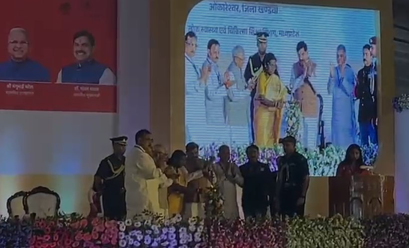 President Droupadi Murmu inaugurating National Sickle Cell Day 2026 programme in Omkareshwar
