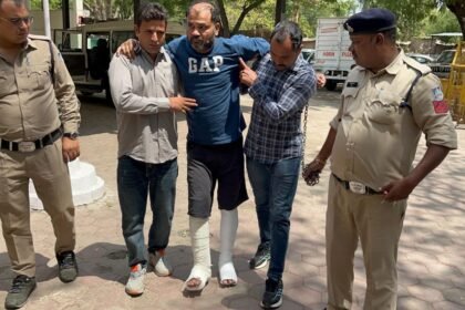 Mhow Cow Slaughter Case में Mahu पुलिस ने 5 हजार रुपये के इनामी आरोपी इमरान खटखट को गिरफ्तार किया। आरोपी लंबे समय से फरार चल रहा था।
