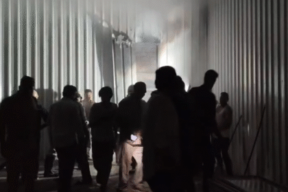 ndore Chandan Nagar Fire at Geeta Nagar Rani Palace with fire brigade operation controlling blaze in house and godown