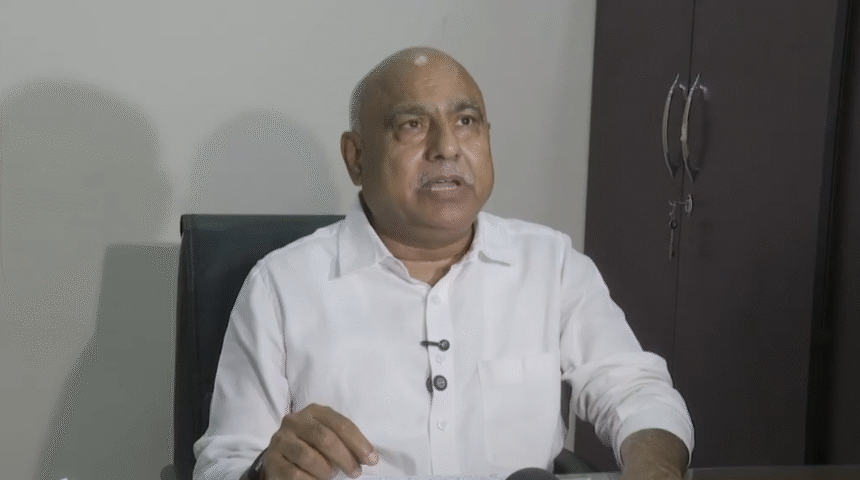 Mohan Yadav and Hemant Khandelwal during BJP press briefing in Bhopal