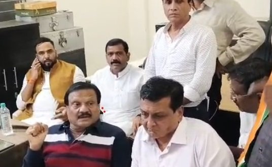 Indore Chintu Chouksey पूछताछ के बाद रिहाई