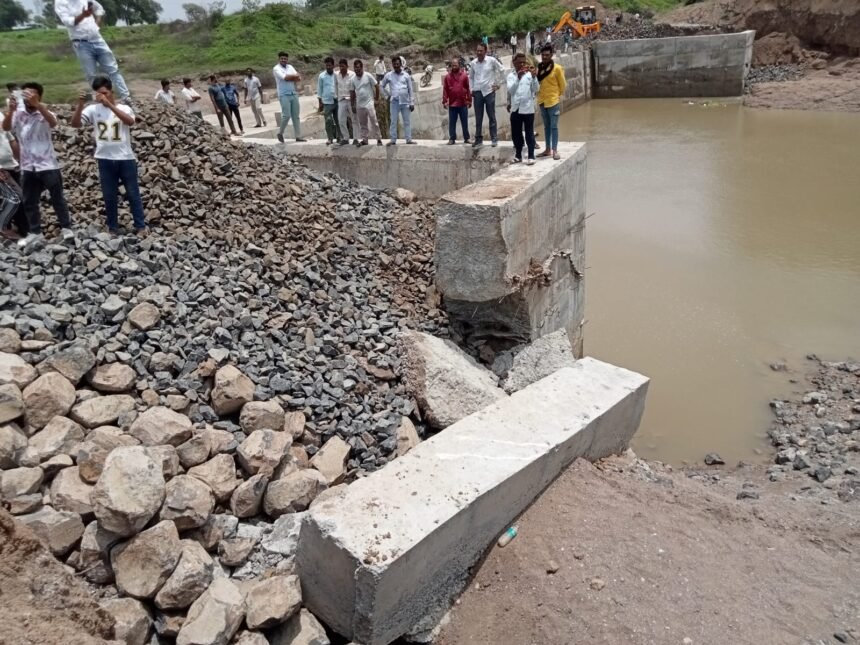 Sanwer Stop Dam inspection at Makodiya Village