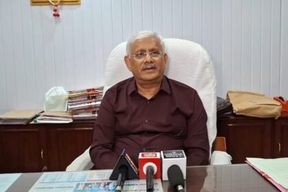 DAVV Mediclaim Policy Executive Council Indore