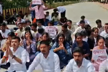 Indore DAVV Protest