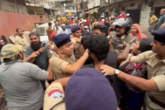 South Toda Indore me dsp ko mara